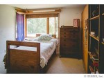 1677 Strong Rd bedroom2