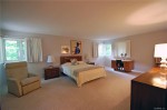 240 Hibiscus bedroom