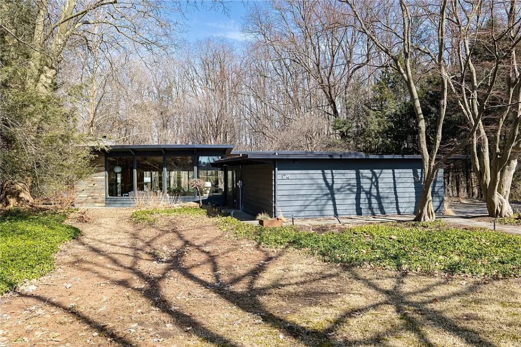 174 Golf Avenue 2025 Front1