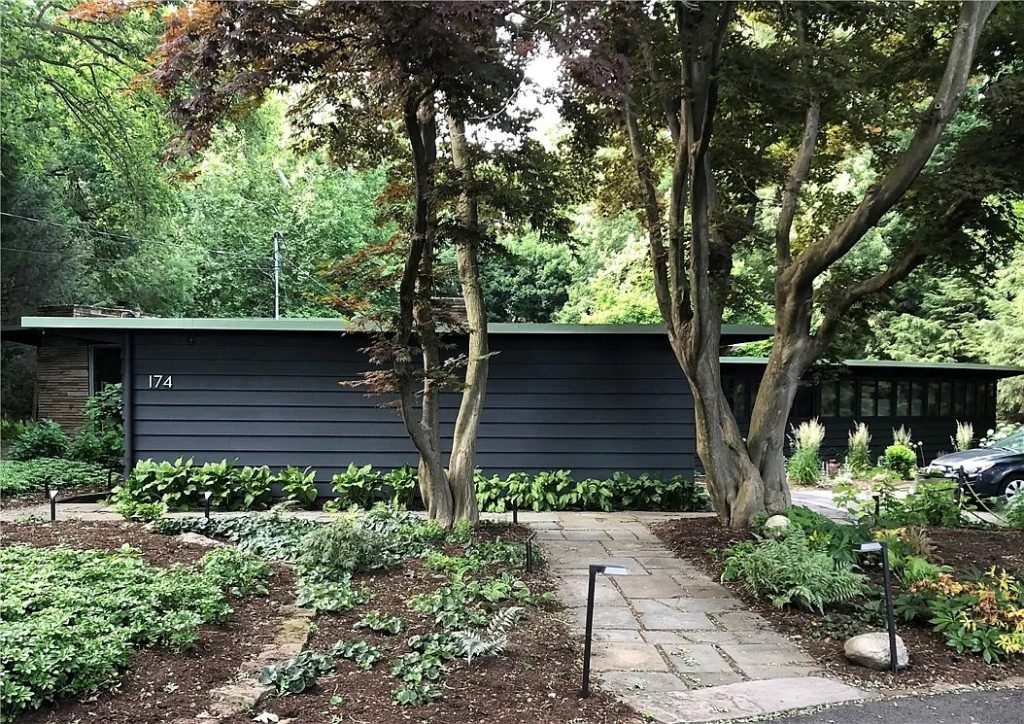 174 Golf Avenue 2025 Front3