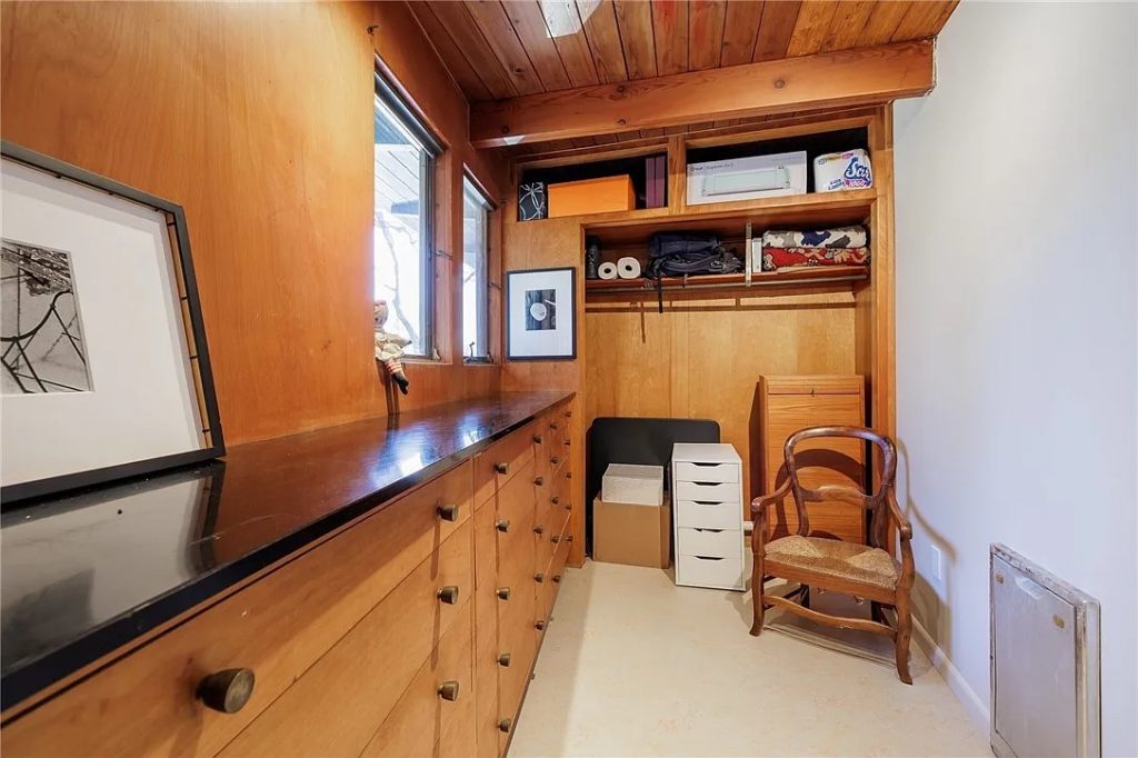 174 Golf Avenue 2025 Storage