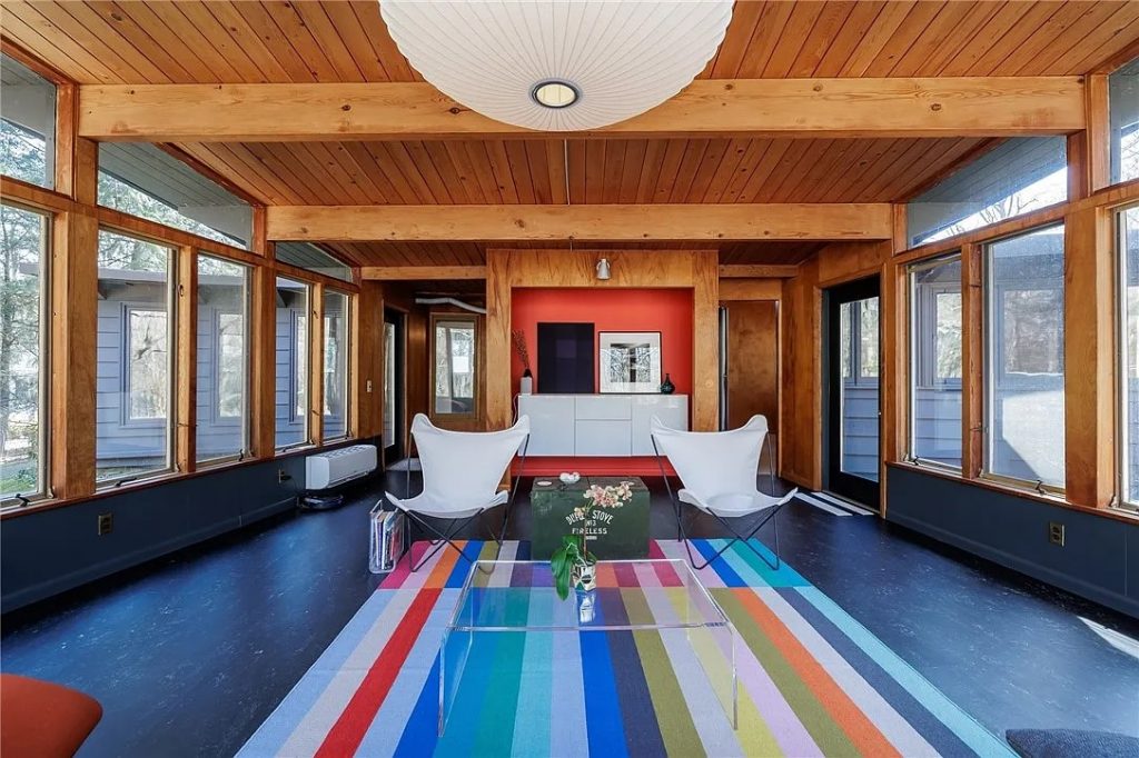 174 Golf Avenue 2025 Sunroom